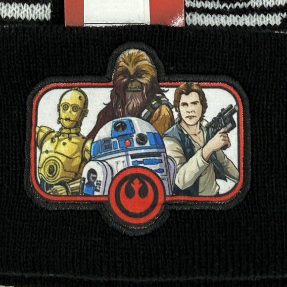 Star Wars Pom Pom Beanie Stocking Hat Skywalker R2D2 Chewbacca C3PO Boys OS - Picture 5 of 5